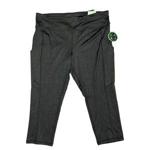 Xerison Capri Workout Leggings, Sz 1X